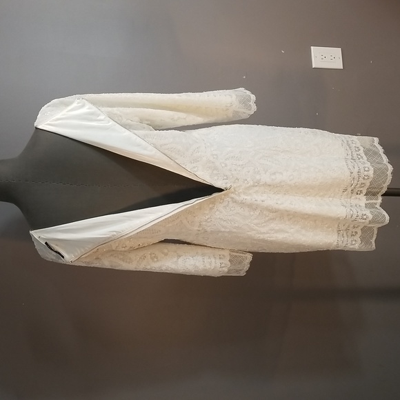 Elie Tahari size 14 white unique lace sequin lace dress. Beautifully lined - Picture 8 of 17